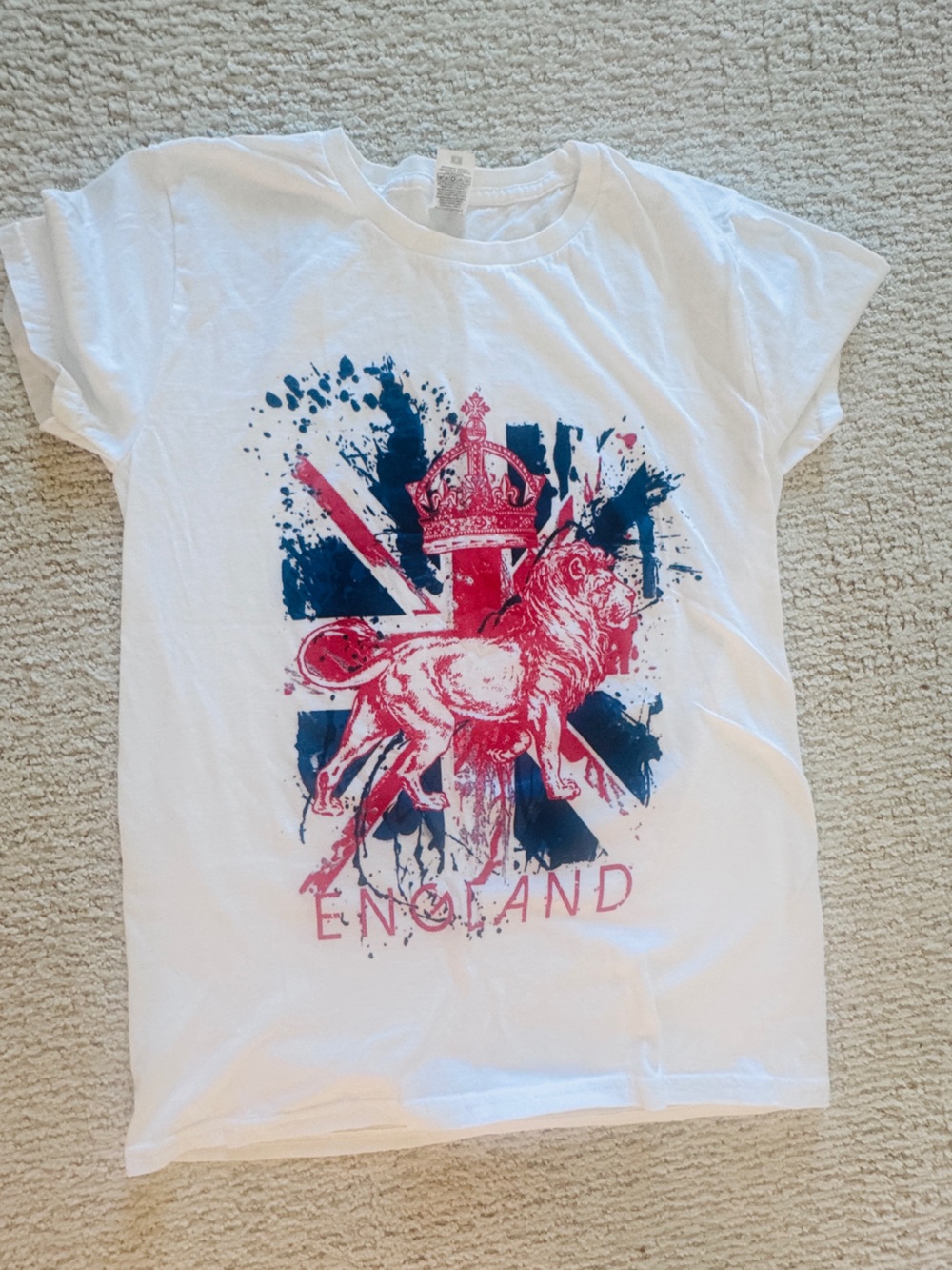England Graphic Kids T-Shirt in White with Blue & Pink Print size Small